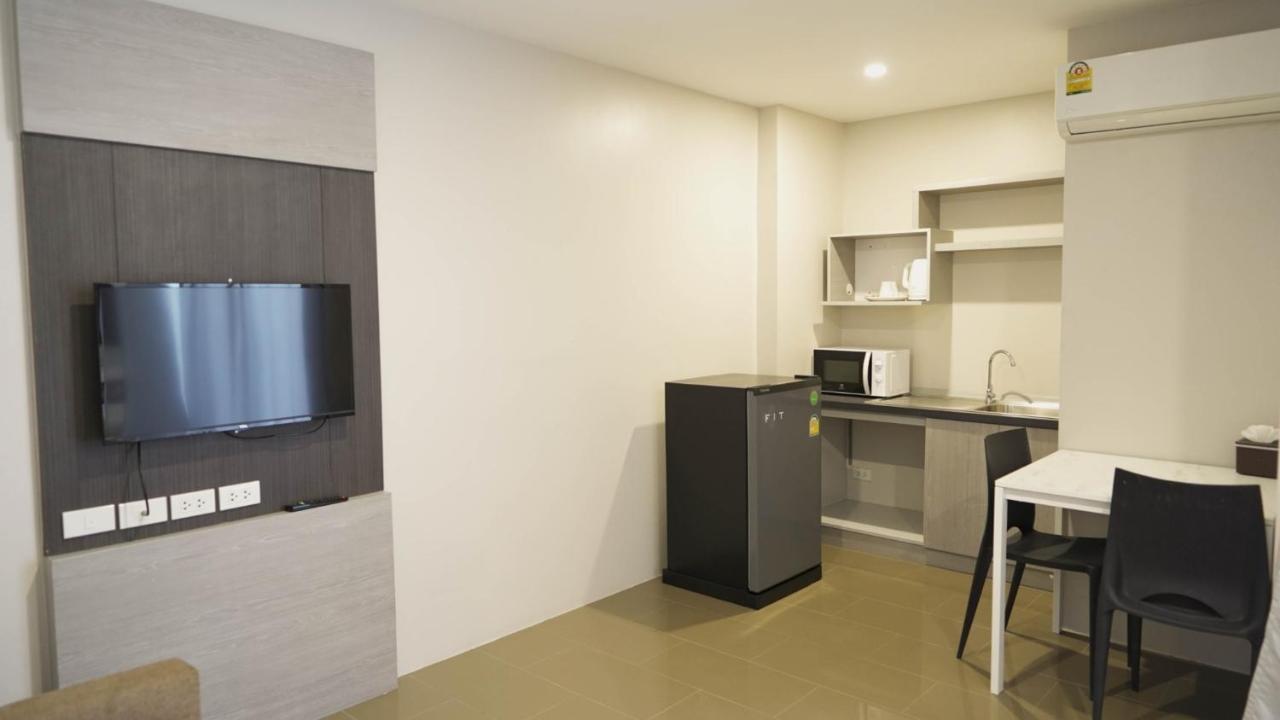 Roomquest Bangkok Sukhumvit 107 Samut Prakan Zewnętrze zdjęcie