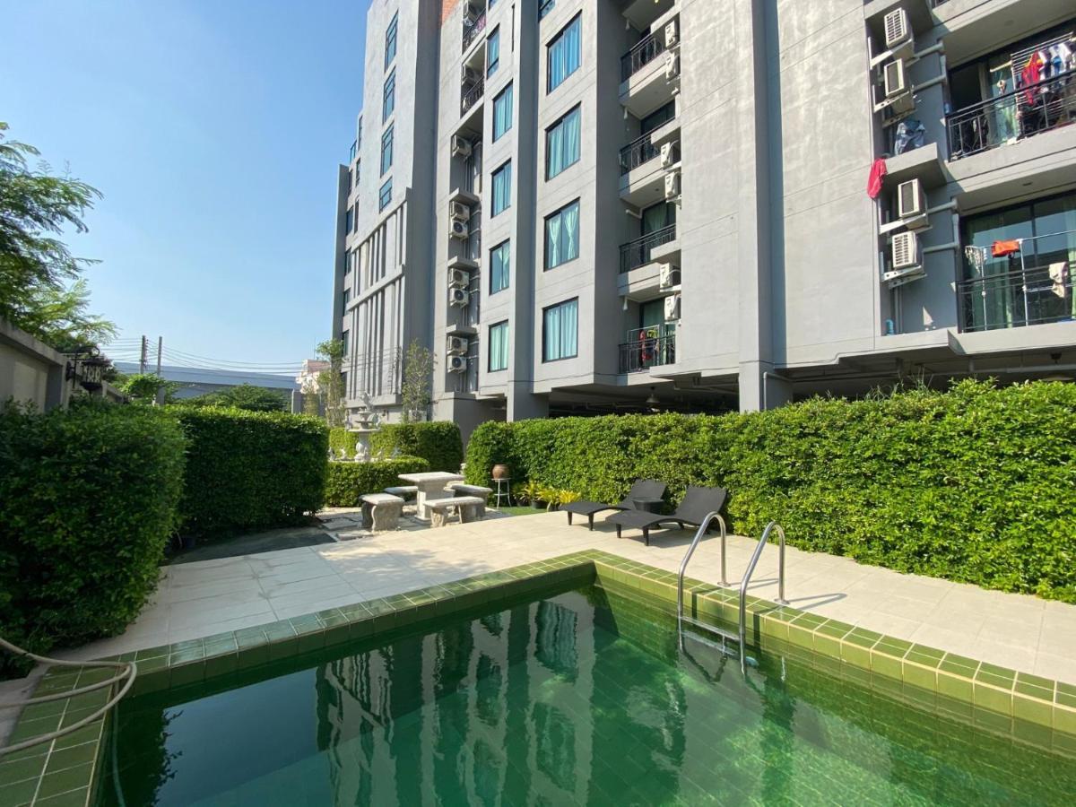 Roomquest Bangkok Sukhumvit 107 Samut Prakan Zewnętrze zdjęcie