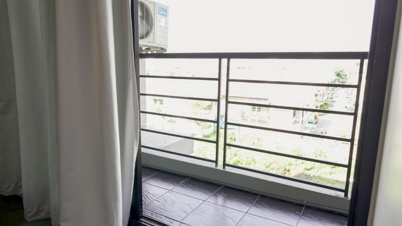 Roomquest Bangkok Sukhumvit 107 Samut Prakan Zewnętrze zdjęcie