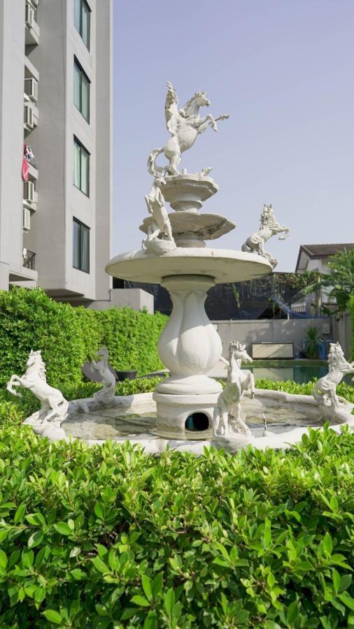 Roomquest Bangkok Sukhumvit 107 Samut Prakan Zewnętrze zdjęcie