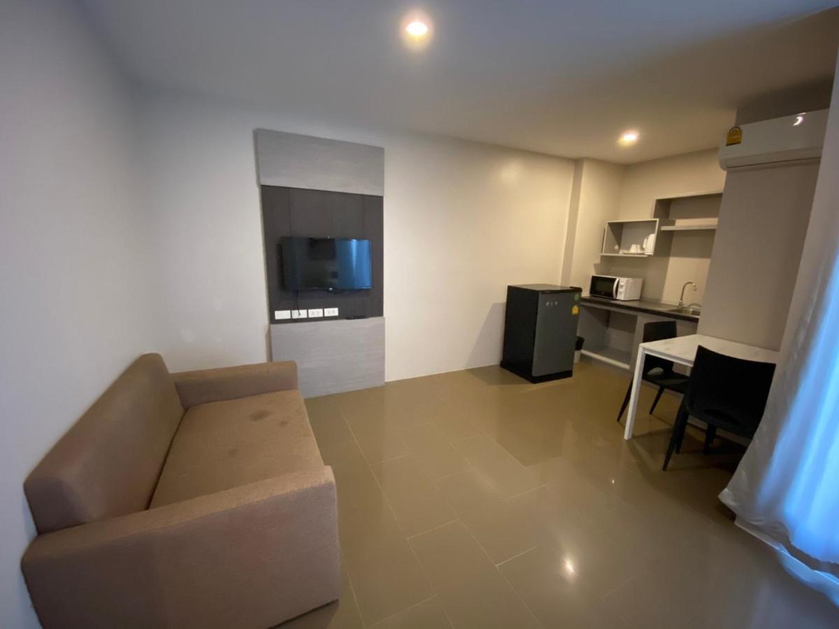 Roomquest Bangkok Sukhumvit 107 Samut Prakan Zewnętrze zdjęcie