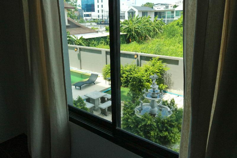 Roomquest Bangkok Sukhumvit 107 Samut Prakan Zewnętrze zdjęcie