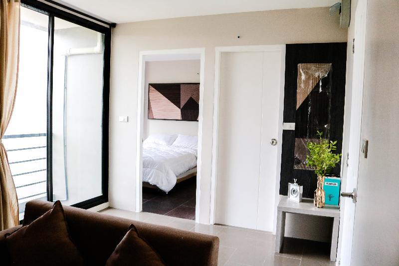 Roomquest Bangkok Sukhumvit 107 Samut Prakan Zewnętrze zdjęcie