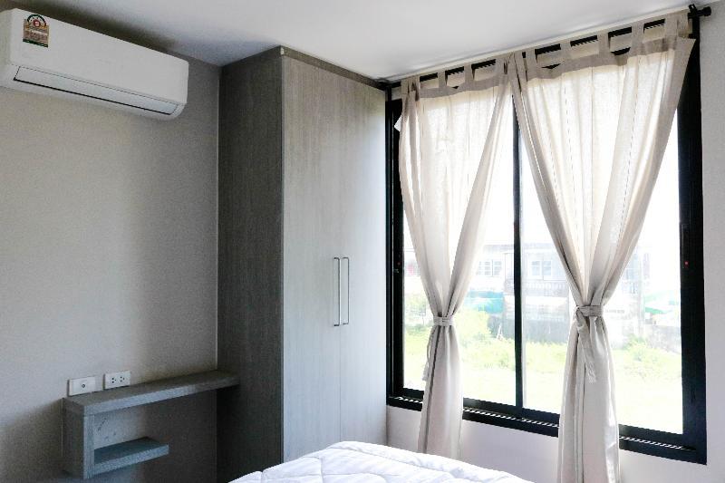 Roomquest Bangkok Sukhumvit 107 Samut Prakan Zewnętrze zdjęcie